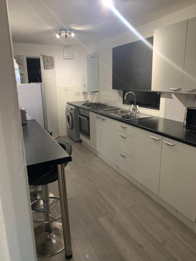 Leysdown-On-Sea Saddlebrook Holiday Park 3 Bedroom Brick Built Chalet Bungalow 외부 사진